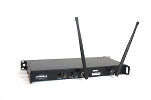 RFIntell QL7R/T1-A 651,800-683,400 МГц 2-канальная радиосистема с 2-мя ручными микрофонами в Лабытнангах